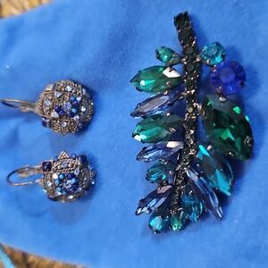 Vintage Julianna(DeLizza & Elster) Leaf-Shaped Brooch &Vintage Art Deco Earrings